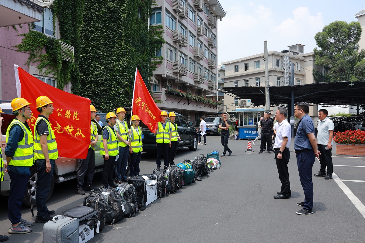 1718789696875079129.jpg 941A9143.jpg