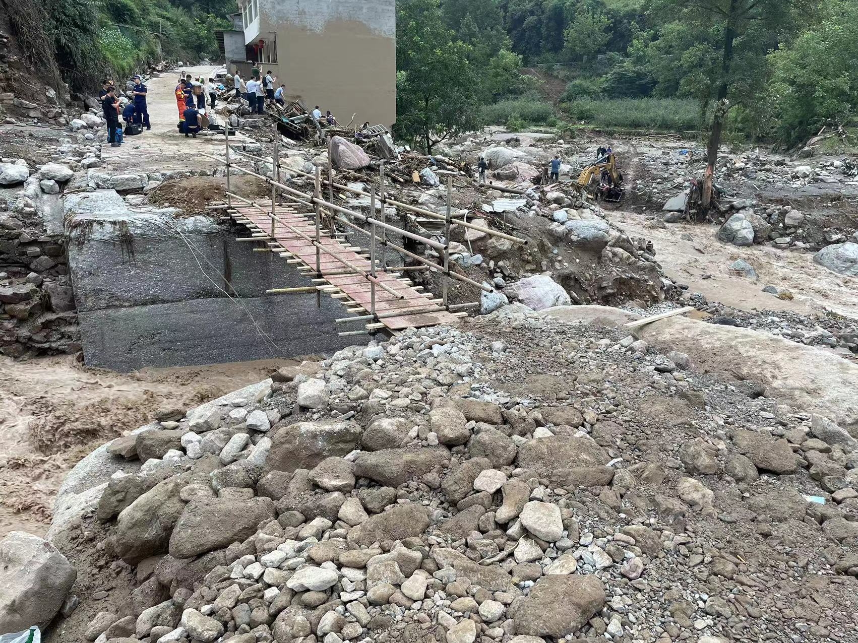 1721700750846042947.jpg 1721700750846042947.jpg